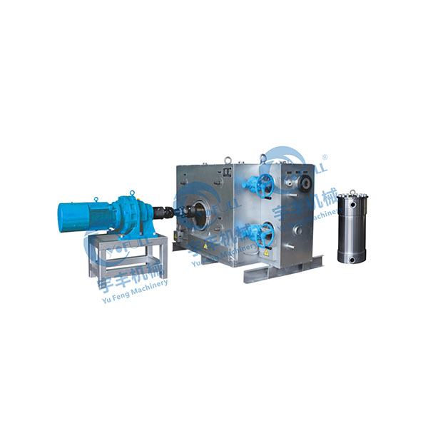 Two-stage melt filter1